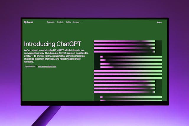 ChatGPT vs. Gemini